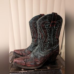 Corral boots